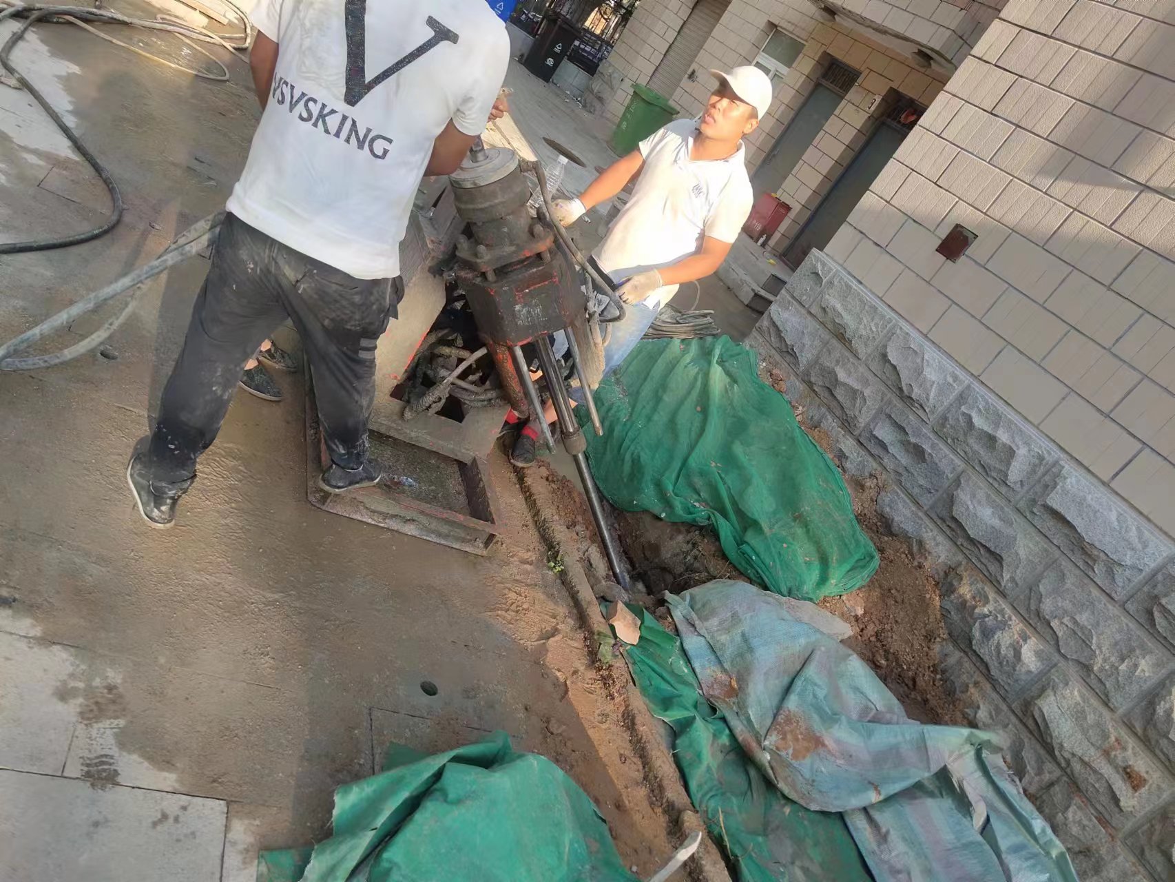 建筑房屋地基沉降注浆加固顶升纠偏